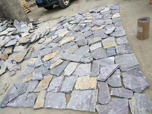 青石板碎拼石