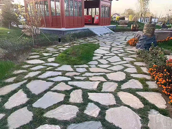 青石板碎拼石