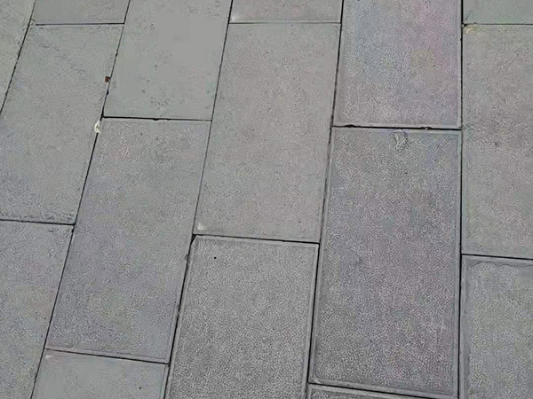 青石板荔枝面