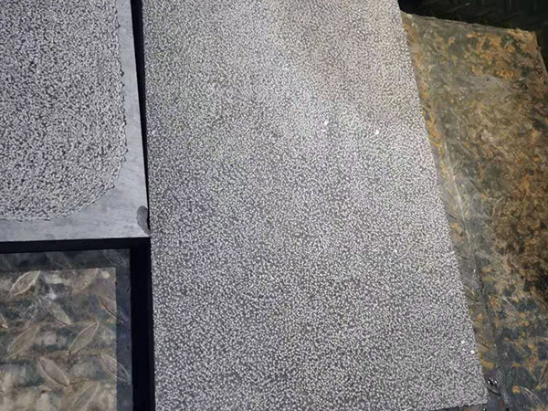 青石板荔枝面